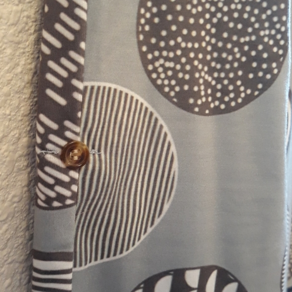 Unique Design Grey Blue Long Sleeve Top - Picture 4 of 7